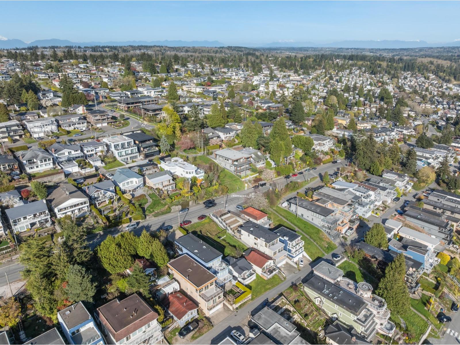 15412 COLUMBIA AVENUE, White Rock