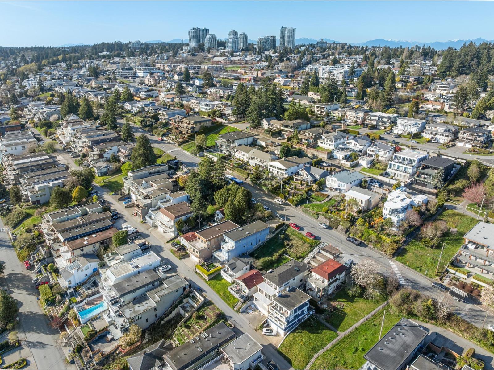 15412 COLUMBIA AVENUE, White Rock