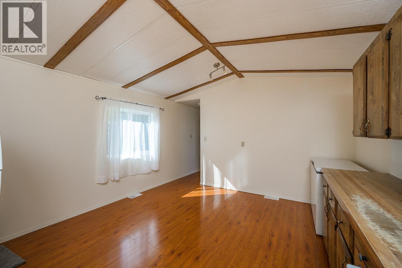 8487 PETER ROAD - 14