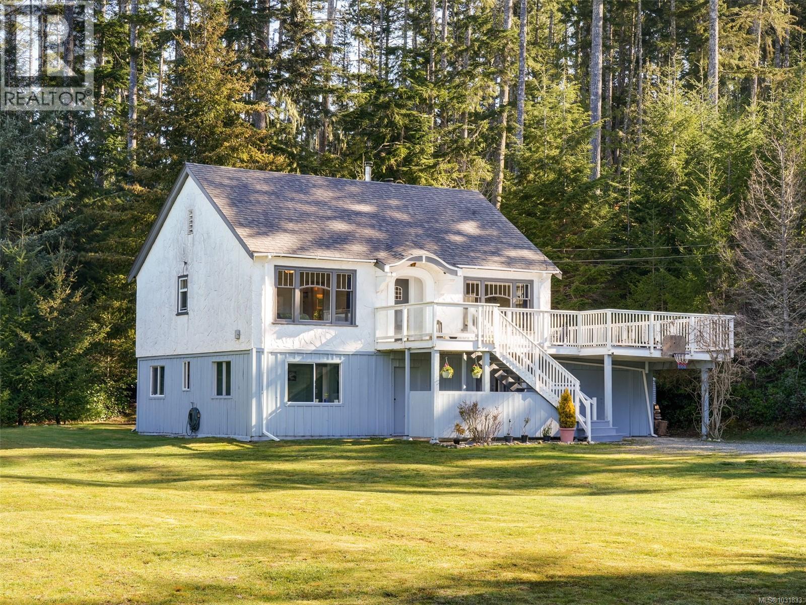 8996 West Coast Road, Sooke