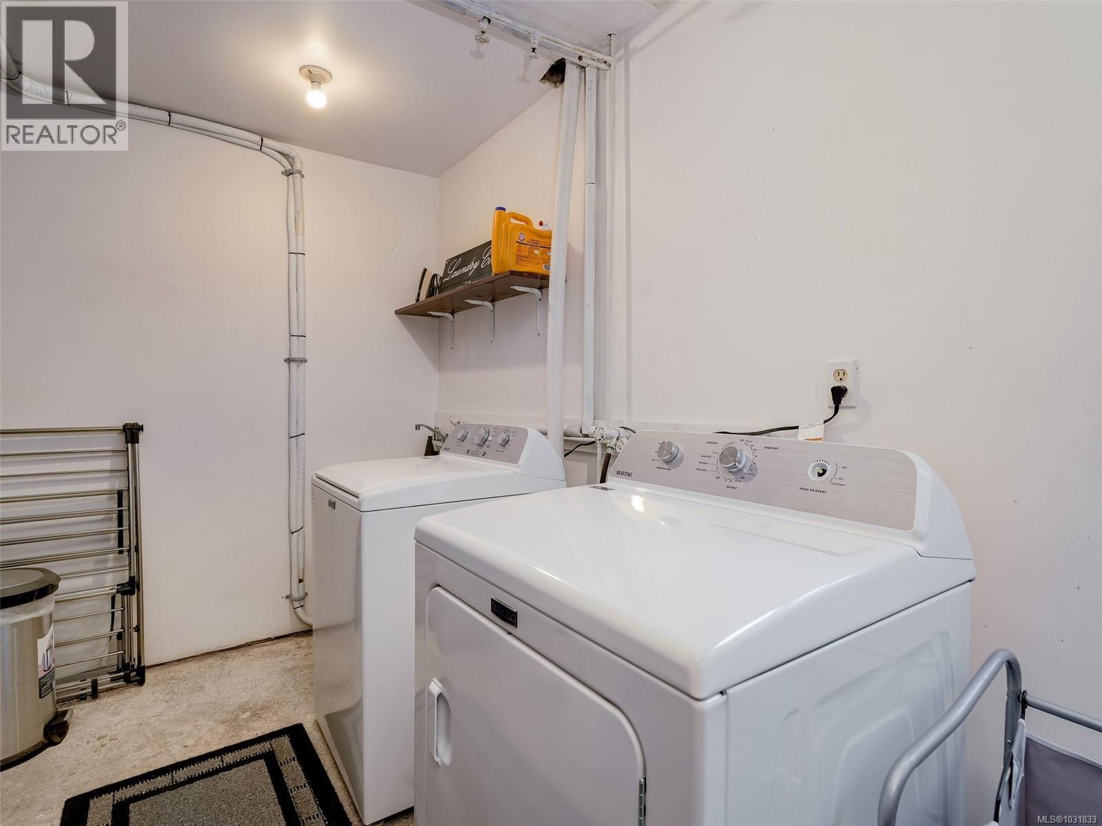  8996 West Coast Road, Sooke