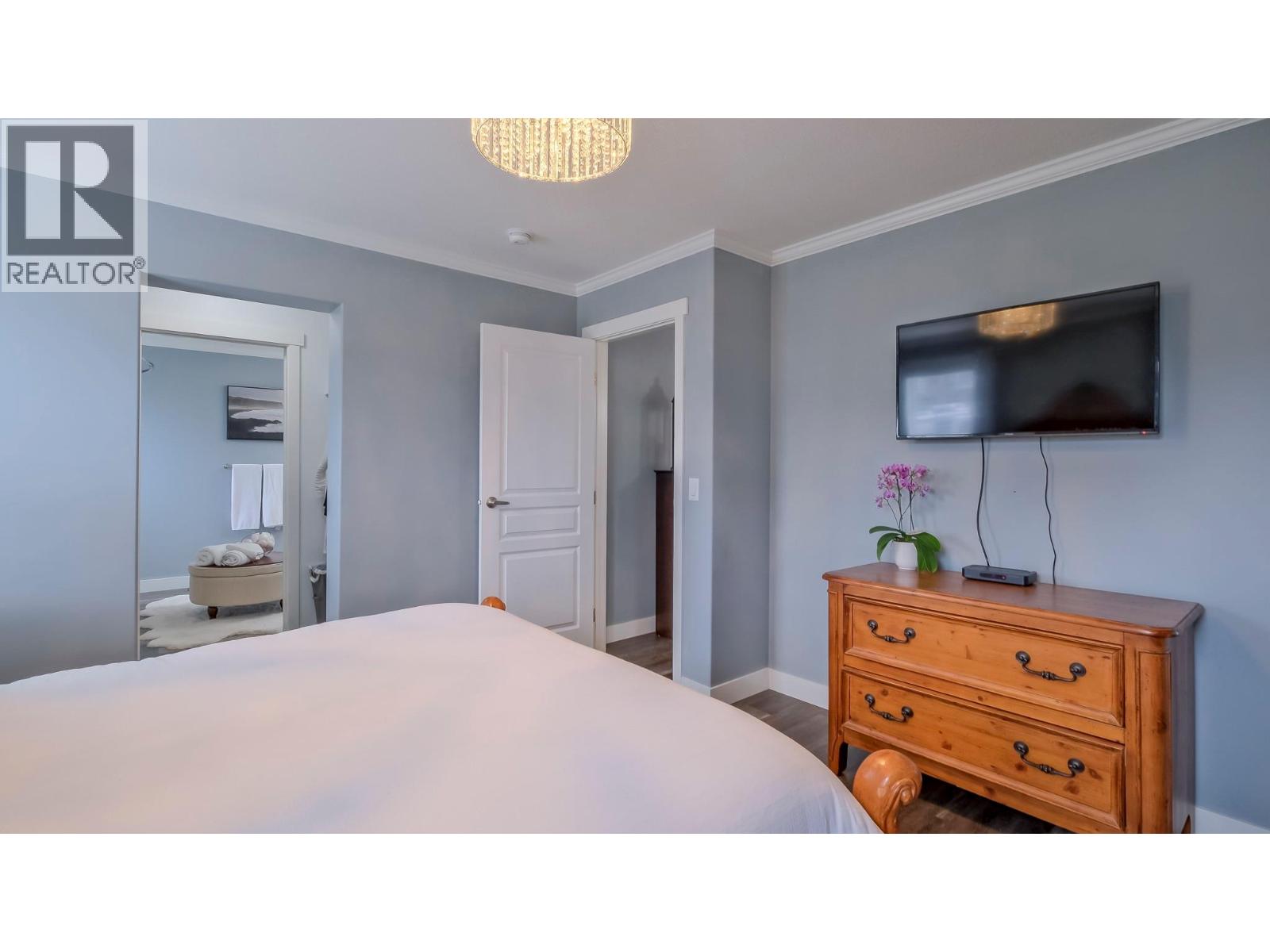 #76 1835 NANCEE WAY COURT - 24