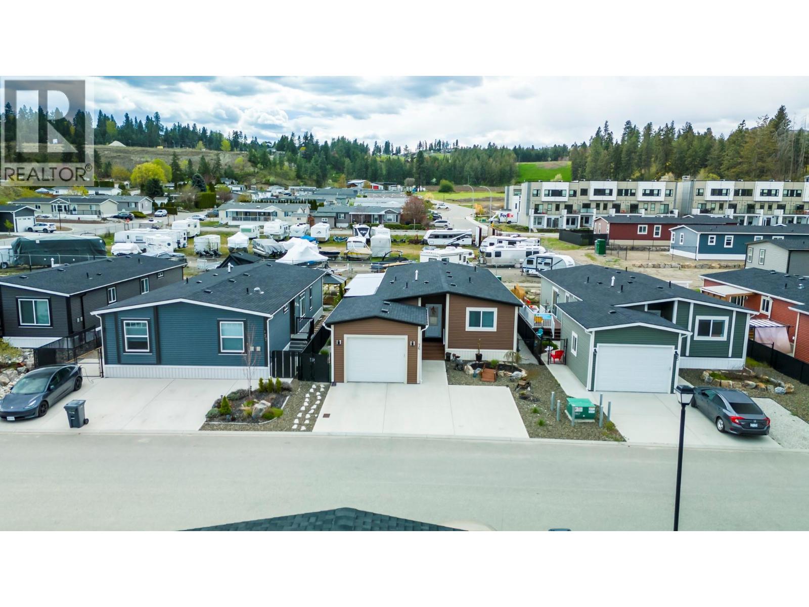 #76 1835 NANCEE WAY COURT - 46