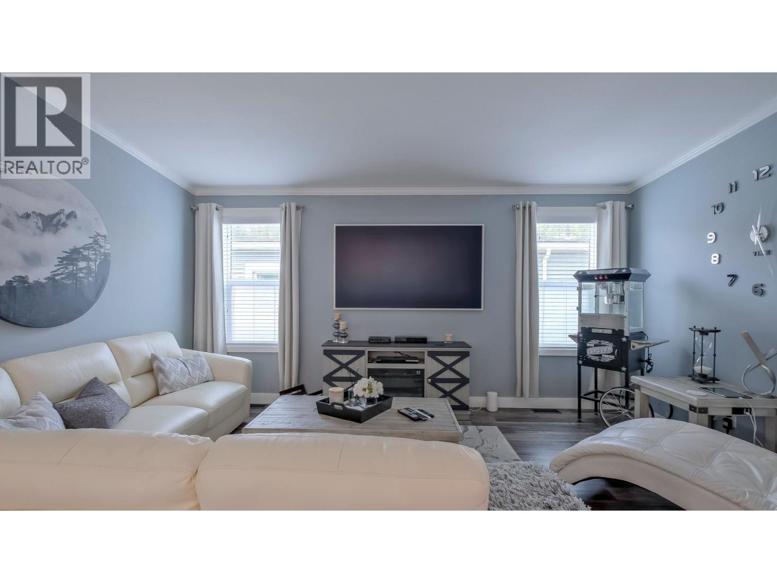 #76 1835 NANCEE WAY COURT - 9