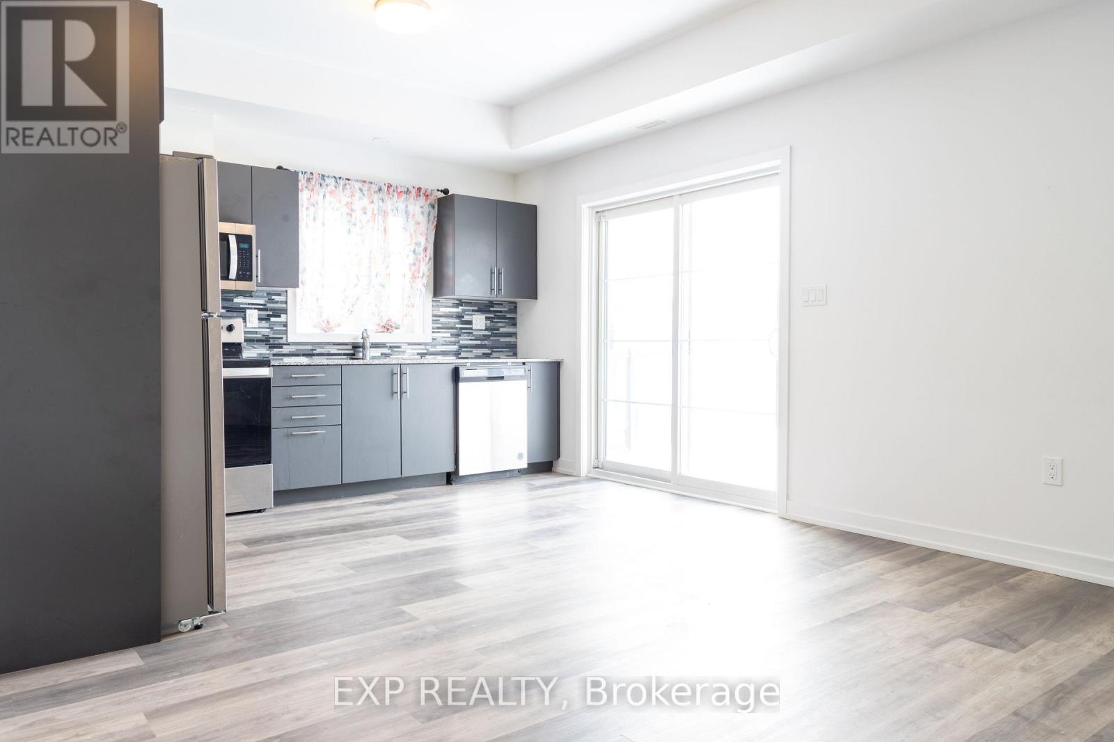 #40 205 WEST OAK TRAIL - 14