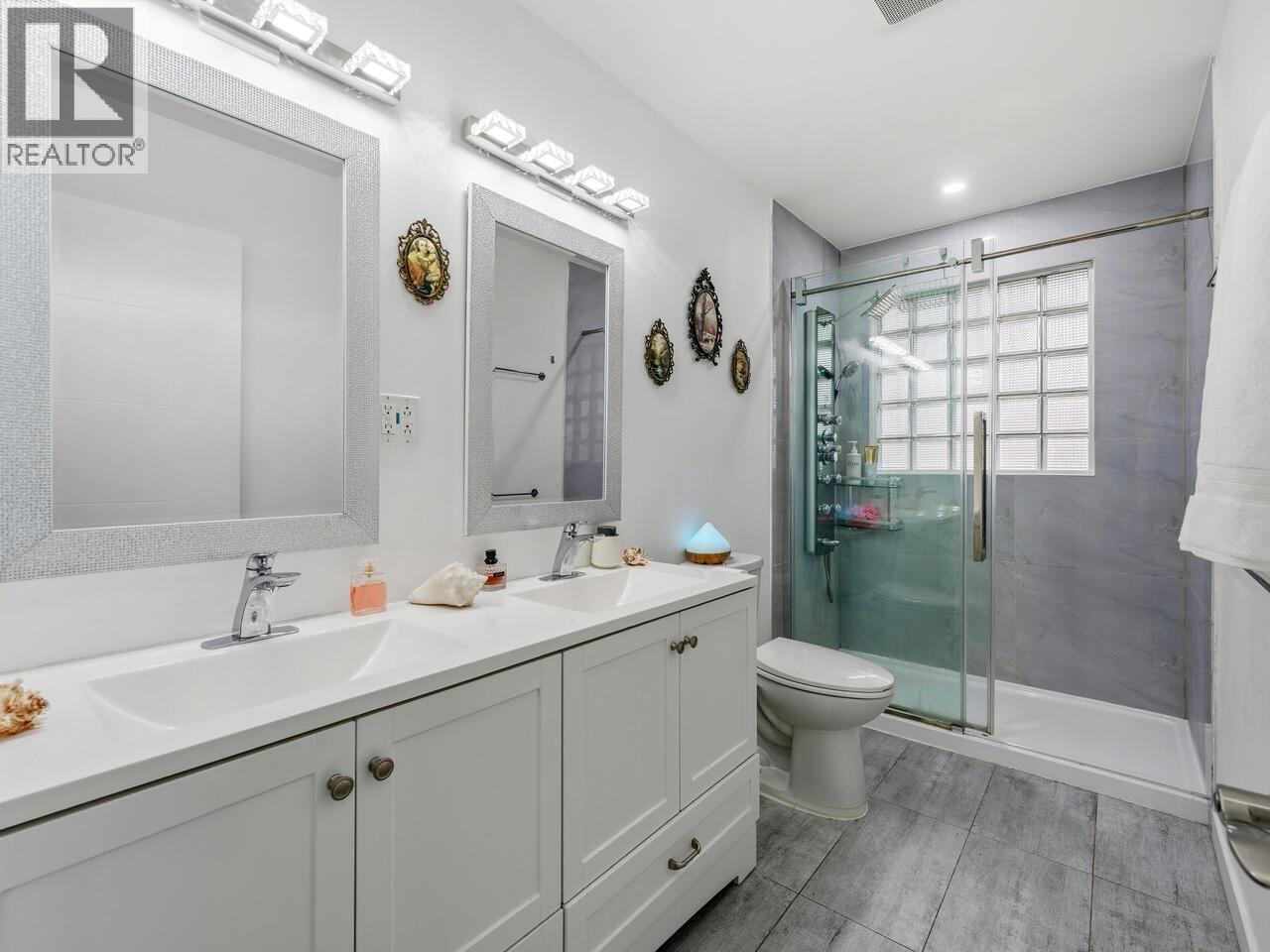 2515 BATTISTONI PLACE, Port Coquitlam