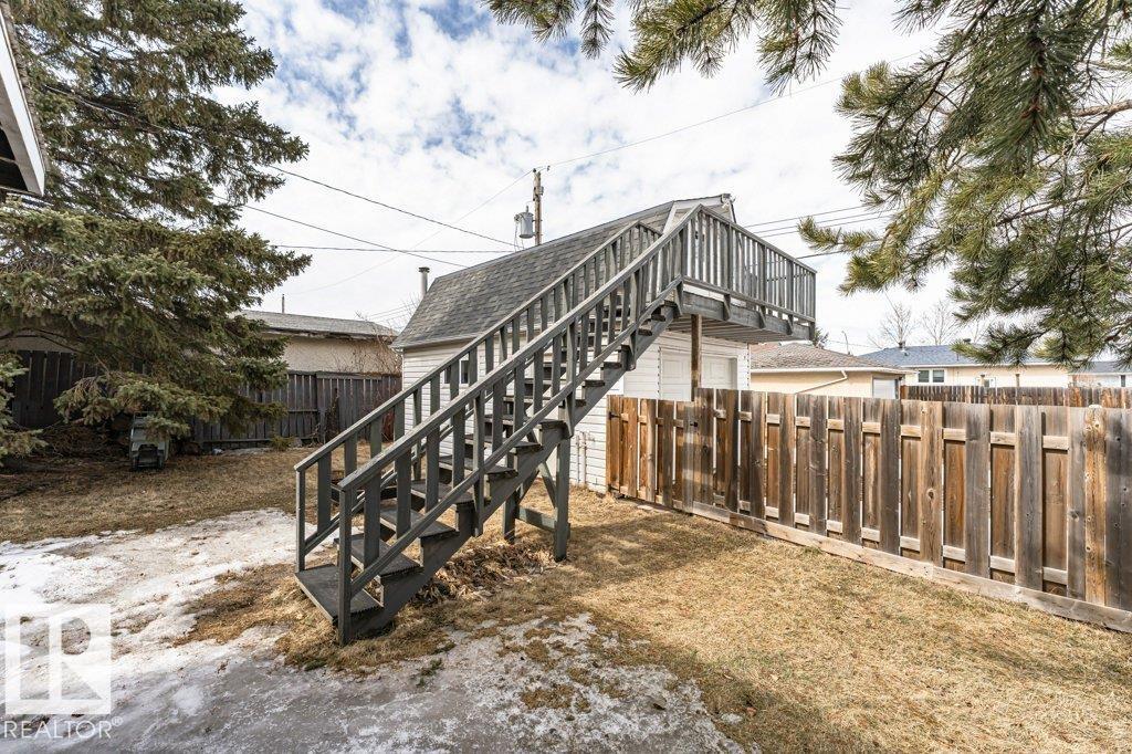 8 DUKE DR - 31