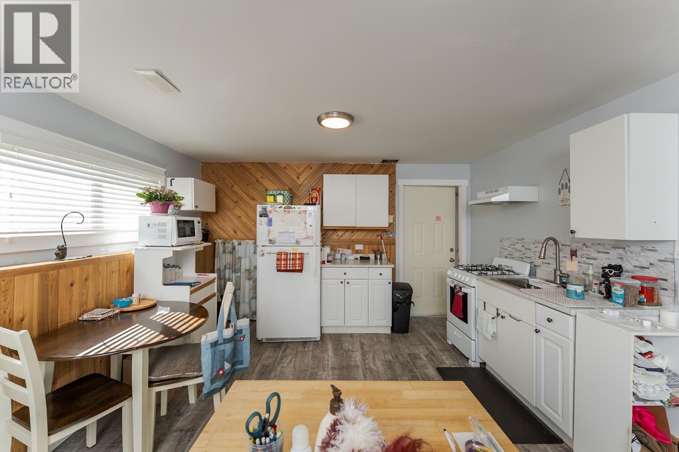 4234 TRAPPER AVENUE - 28