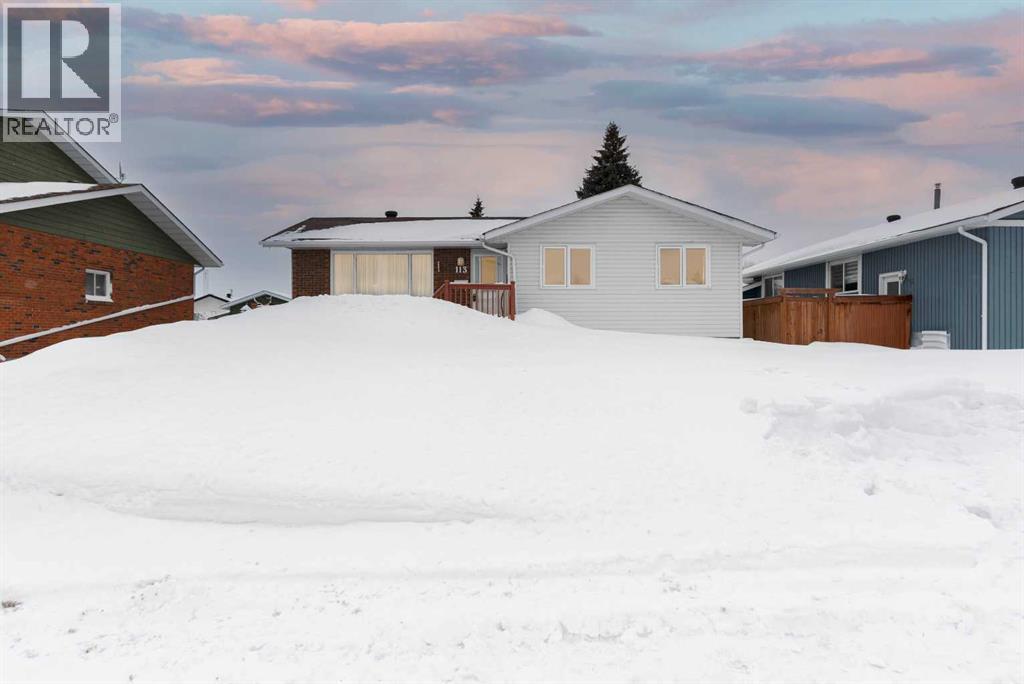 113 Deep Road, Fort McMurray
