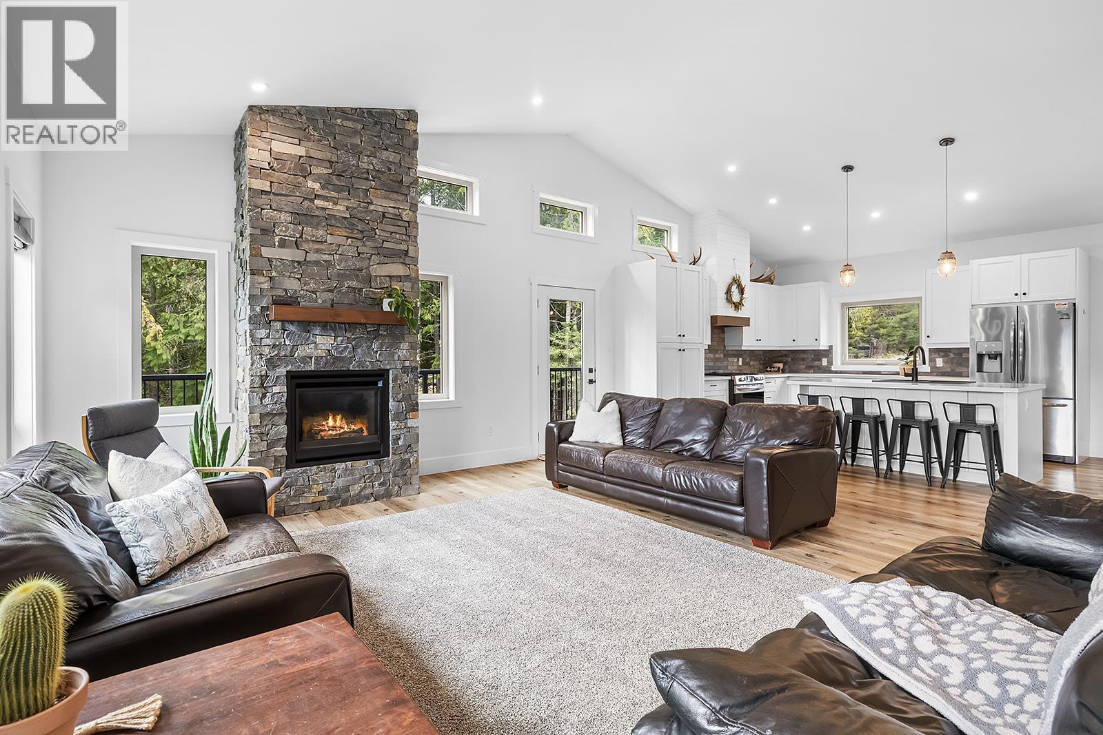 1562 TEETZEL ROAD - Image 3