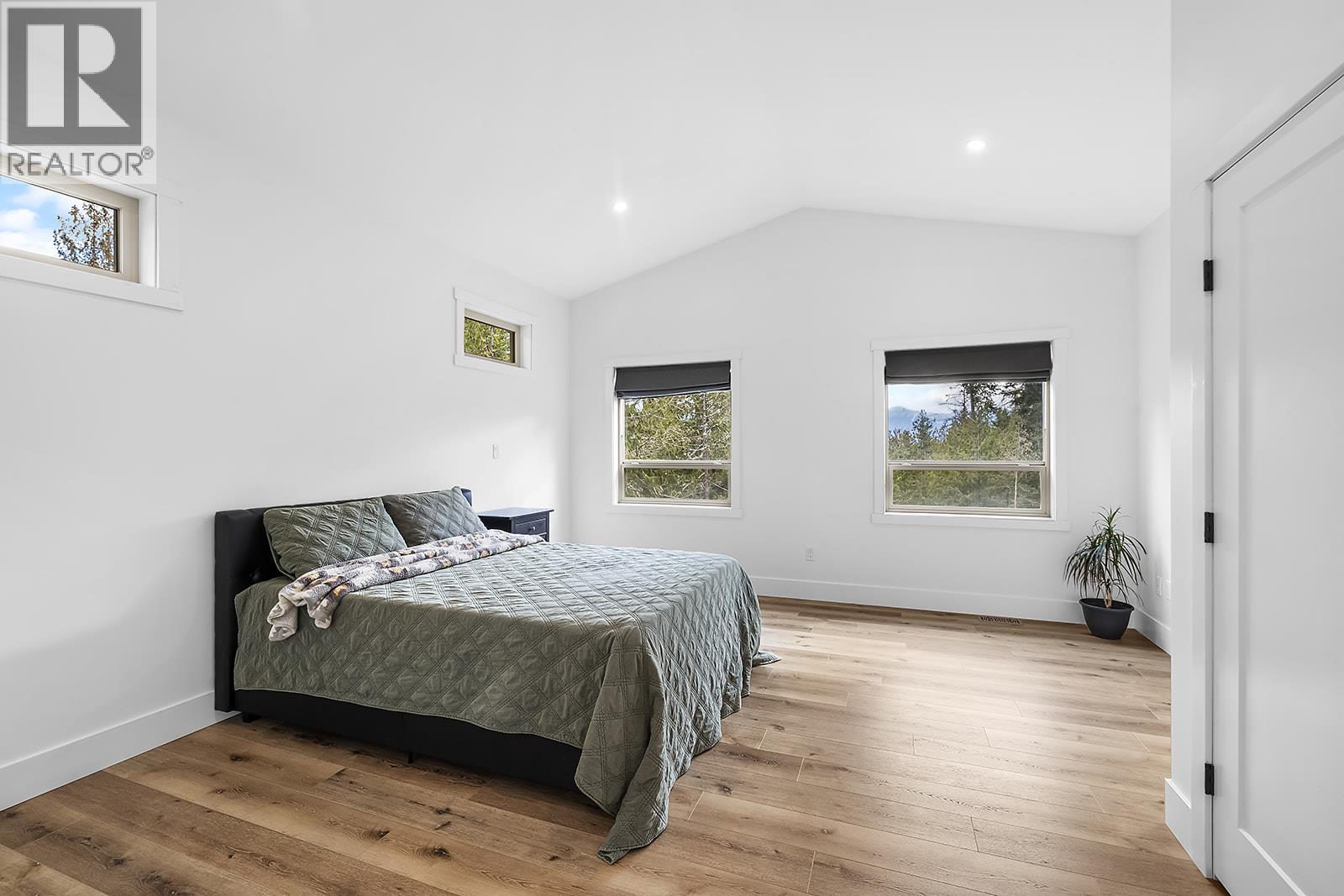 1562 TEETZEL ROAD - 16