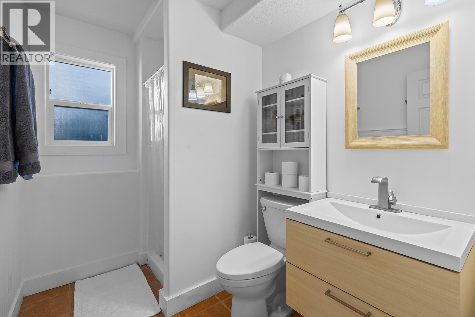  413 Rio Drive, Kelowna