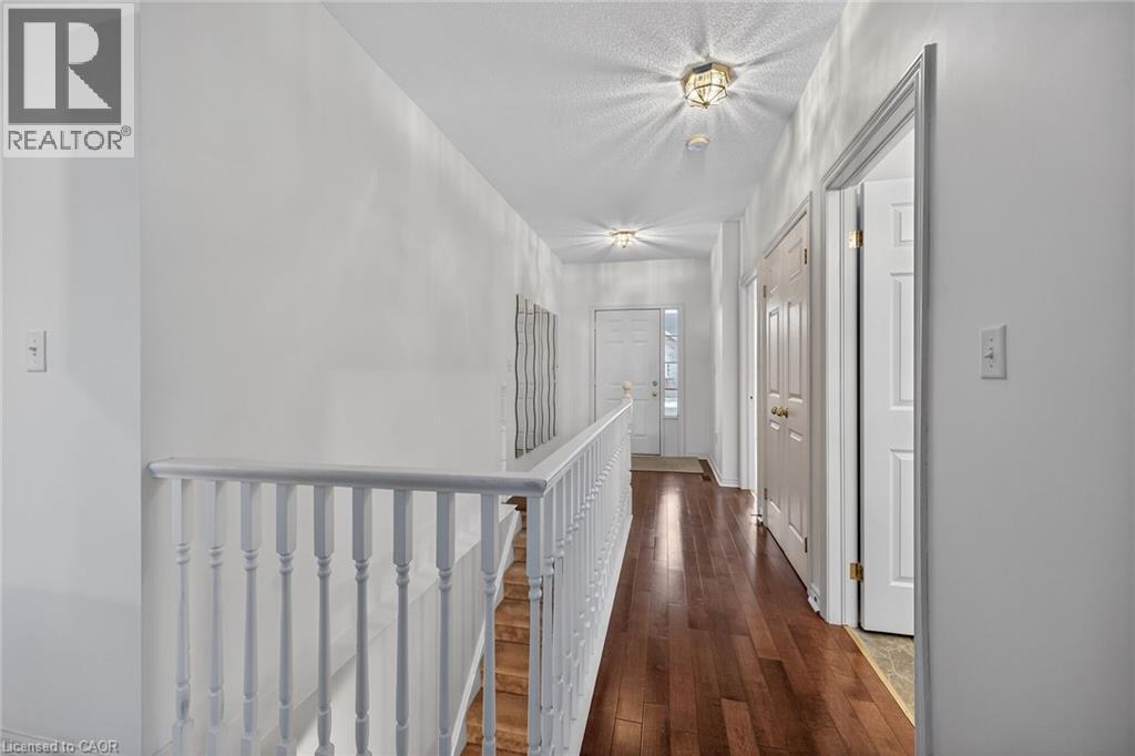 18 CRITZIA Drive, Mount Hope, Ontario, L0R1W0 — Photo 20