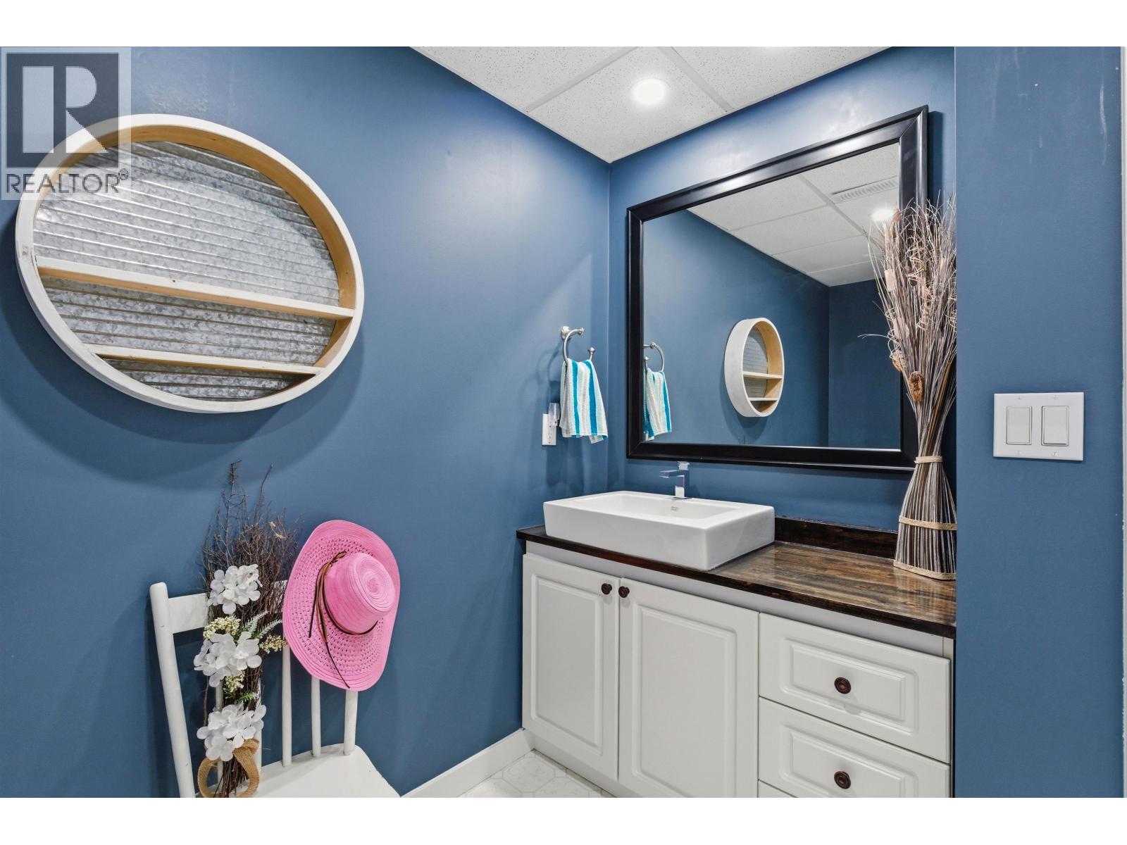 2448 CLARA ROAD - 29