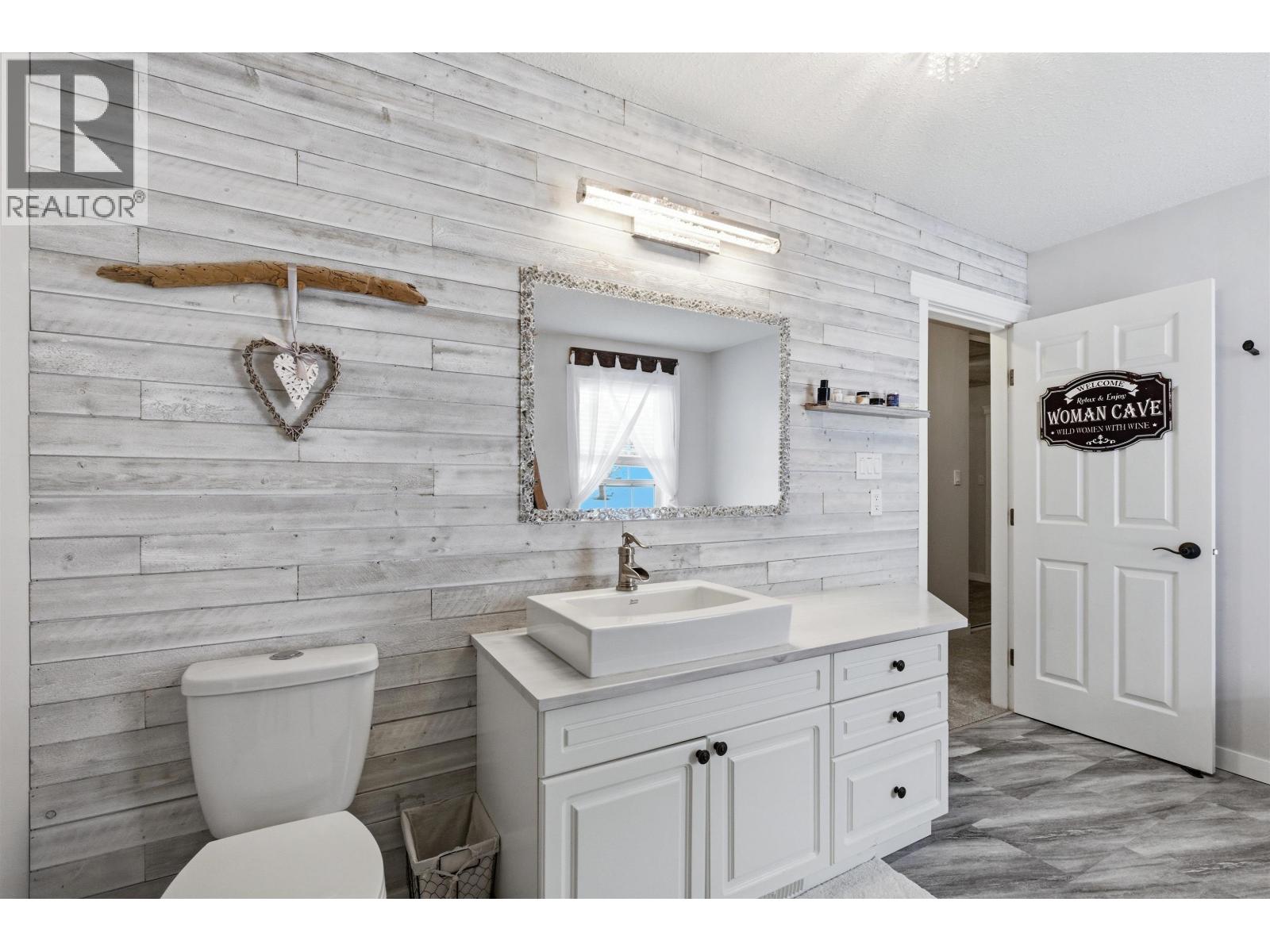 2448 CLARA ROAD - 21