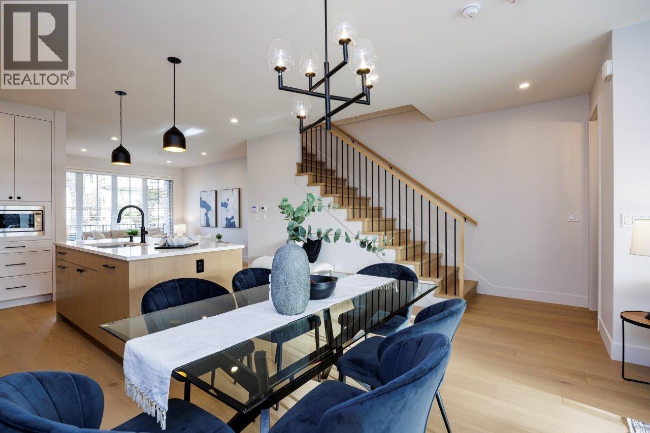 229 E 22ND STREET, North Vancouver
