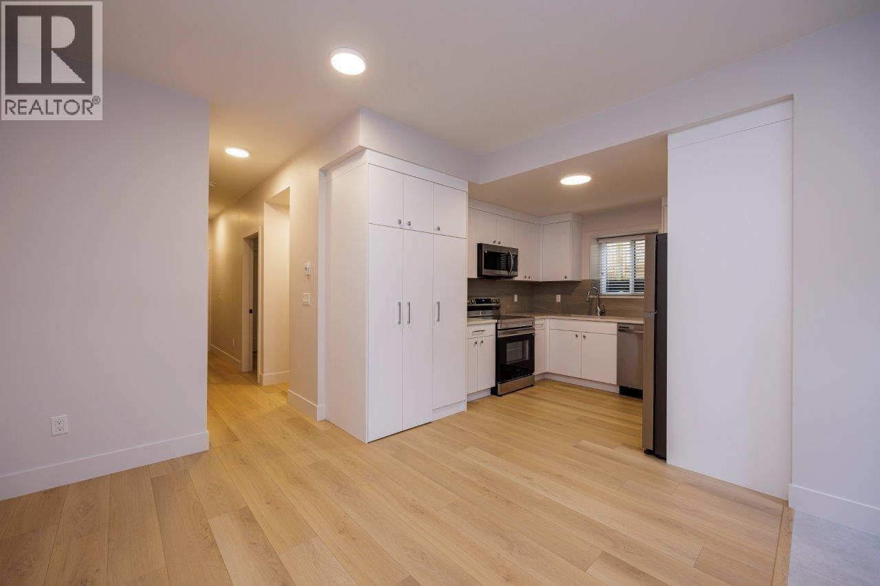 229 E 22ND STREET, North Vancouver