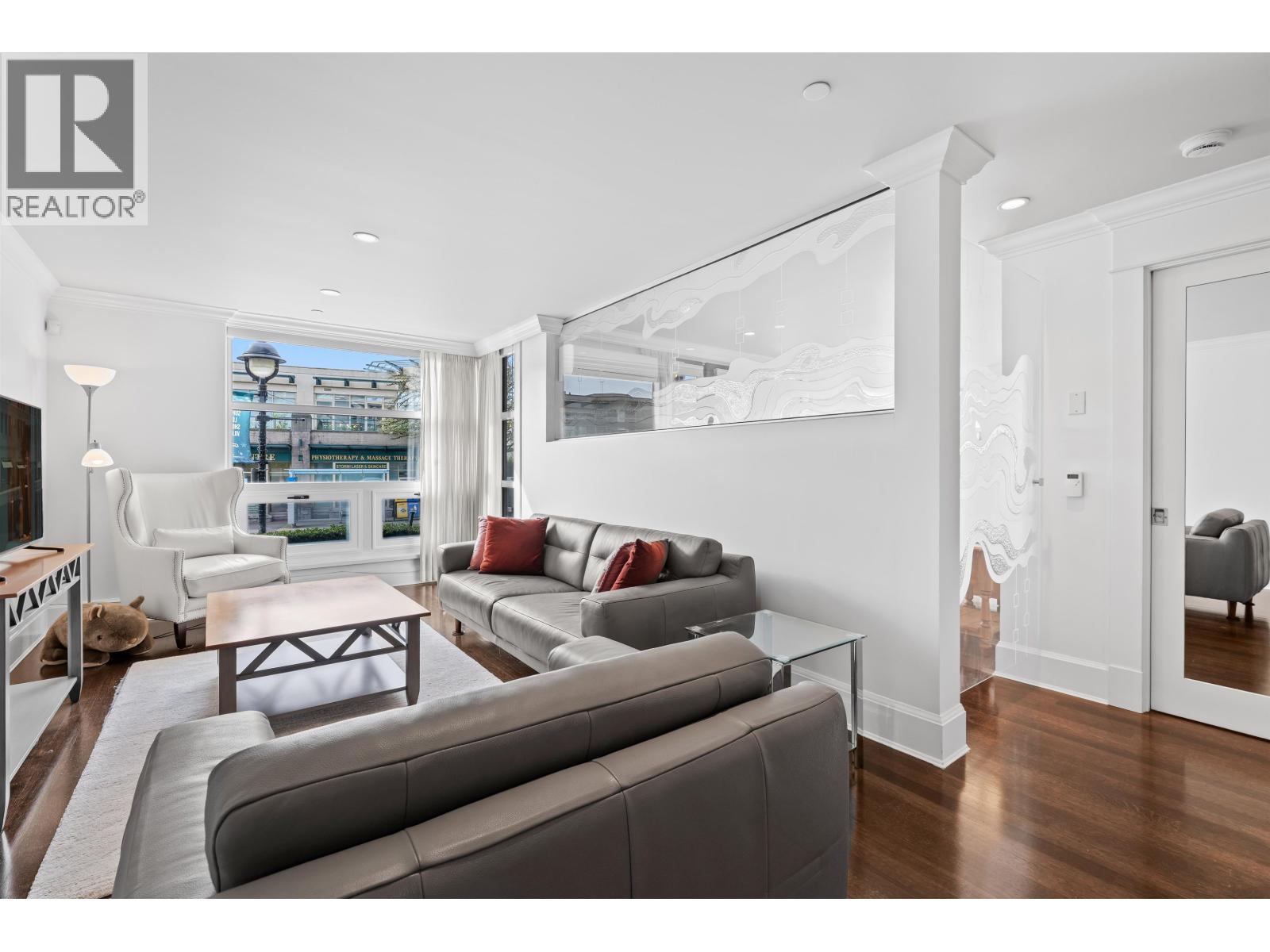 9 1891 MARINE DRIVE — photo 14