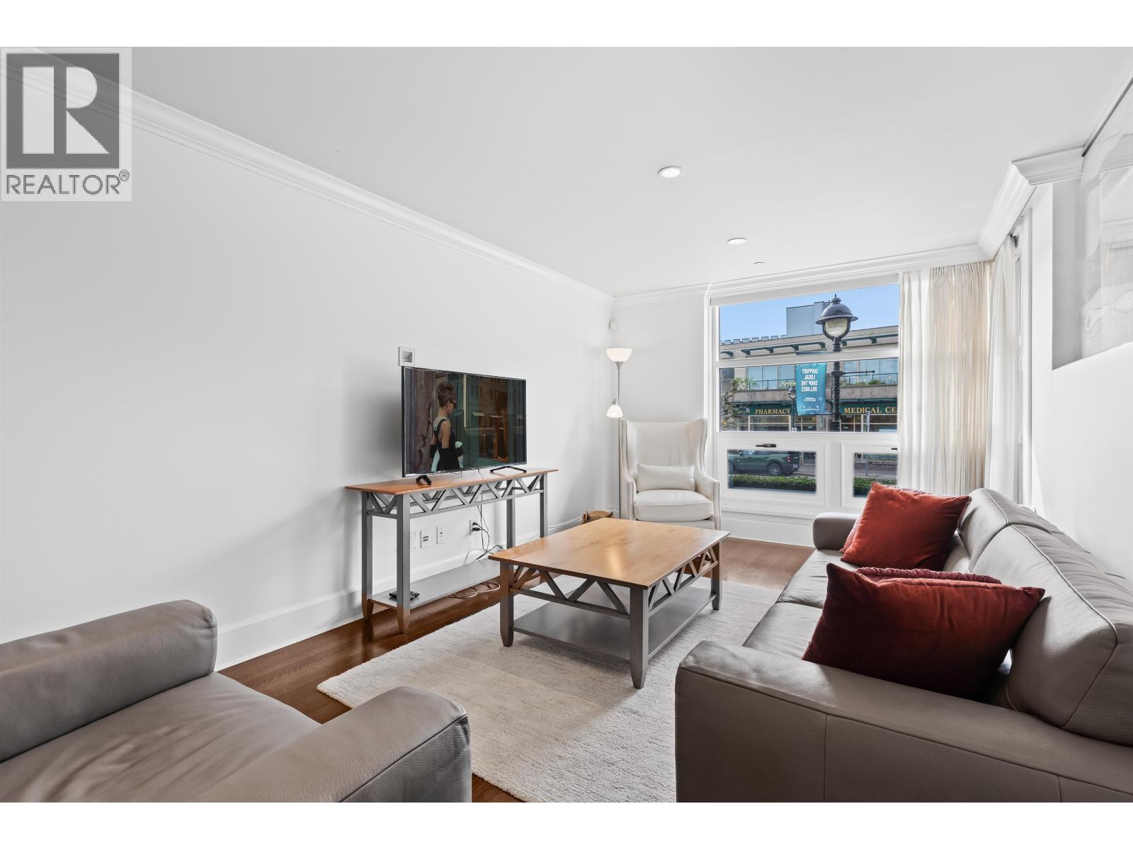 9 1891 MARINE DRIVE — photo 16