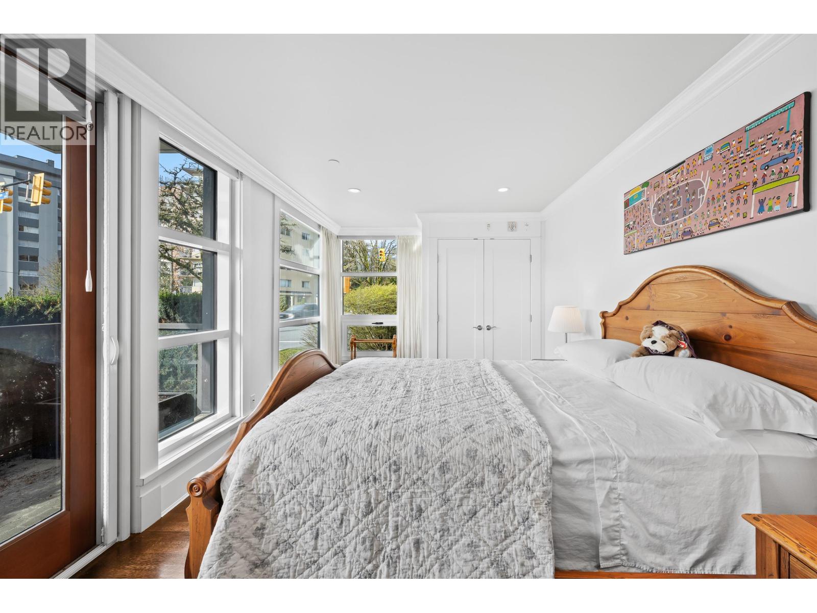 9 1891 MARINE DRIVE — photo 24