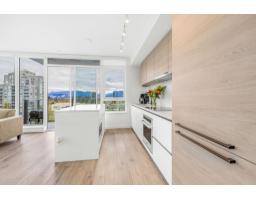 902 10448 University Drive, Surrey, BC V3T0S7 Photo 16