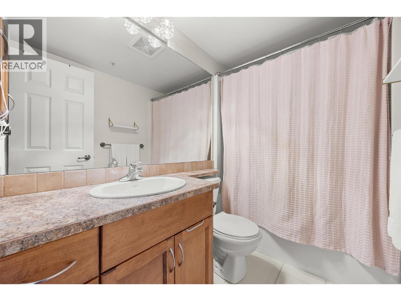 201 1965 Pandosy Street, Kelowna