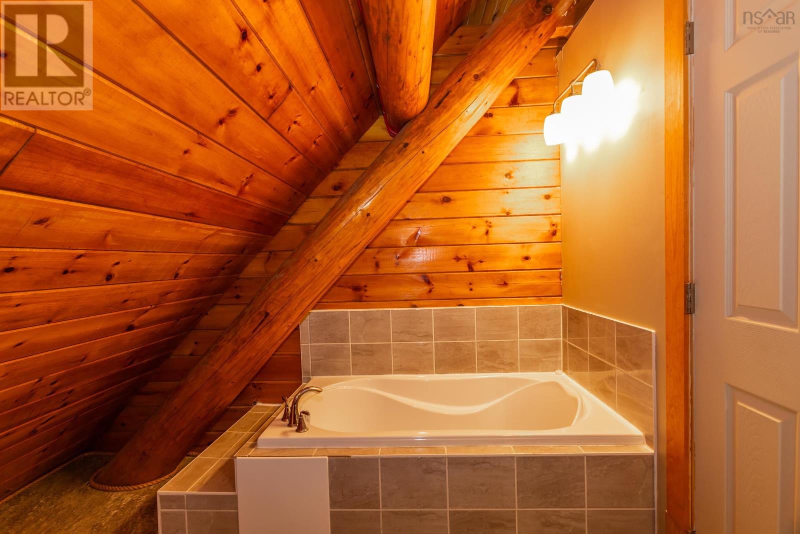 Property 43 of 46 of 68 North River Road