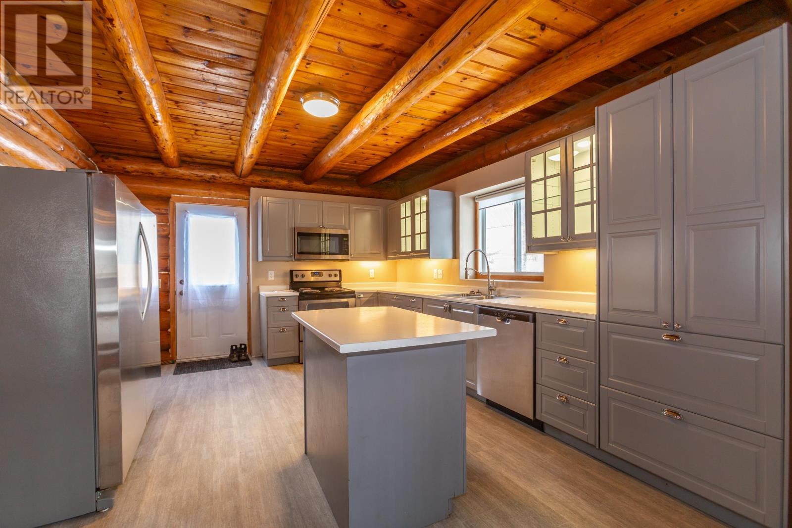 Property 32 of 48 of 68 North River Road