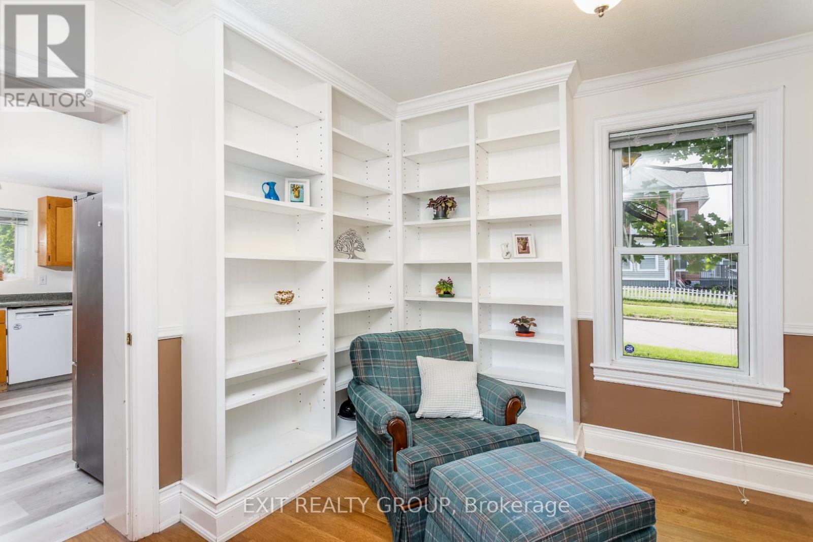 120 LORNE AVENUE - 14
