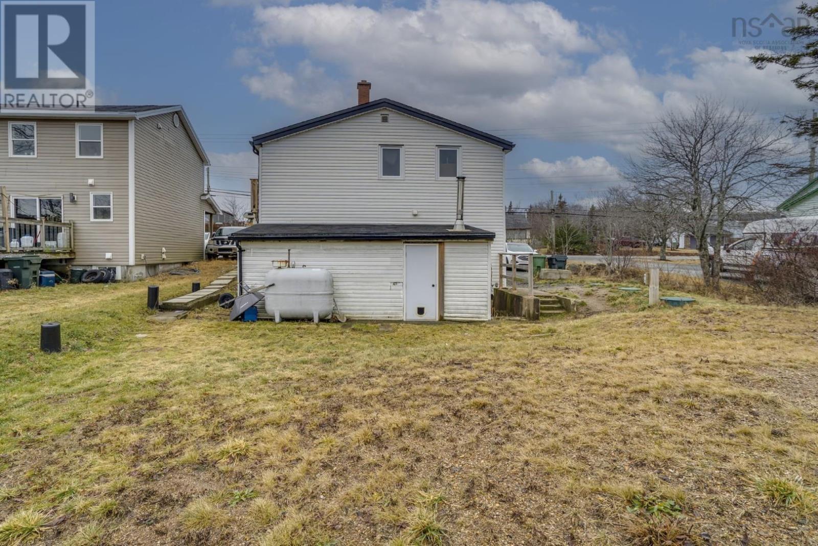 Property 29 of 35 of 746-748 Old Sambro Road