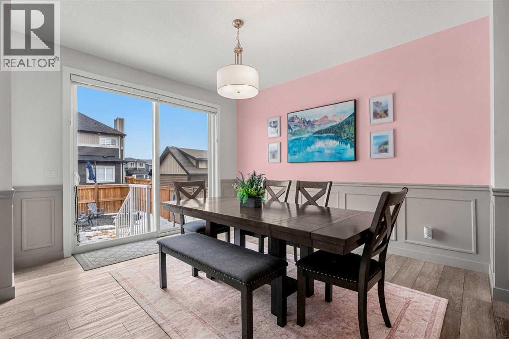 32 Paint Horse Crescent, Cochrane