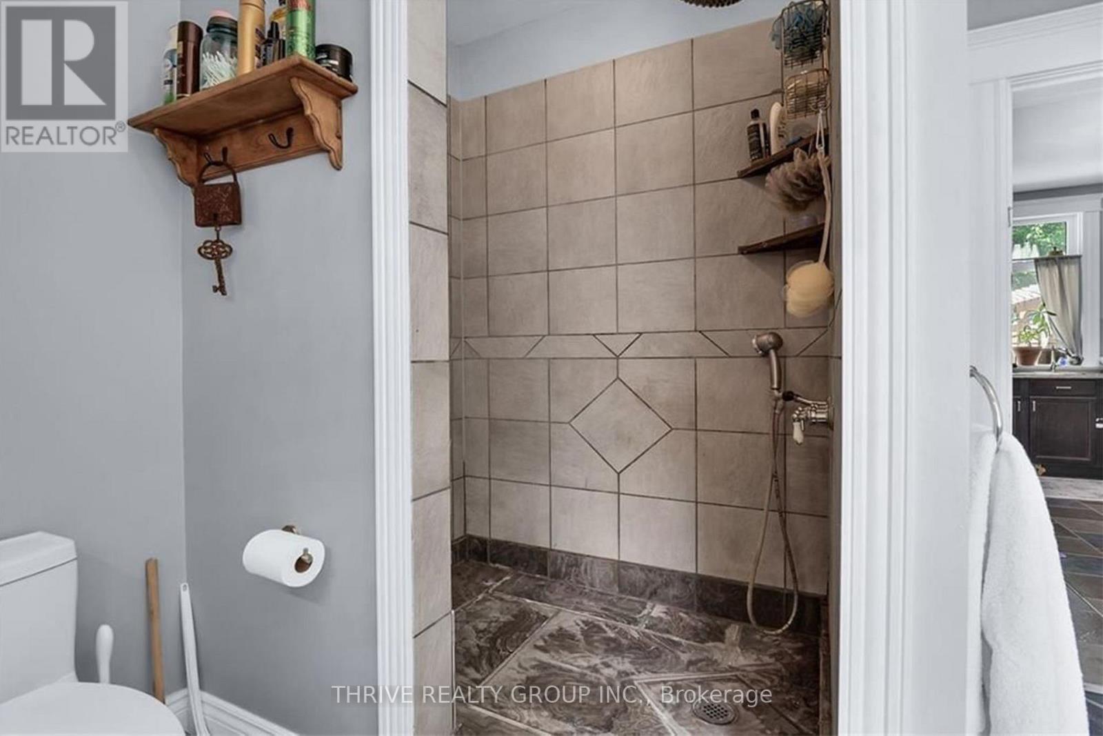 7095 LONGWOODS ROAD Property Photo