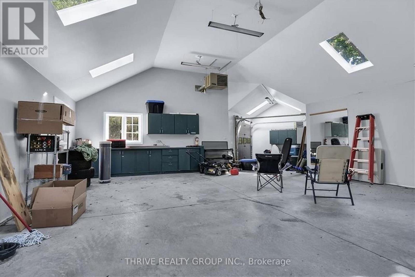 7095 LONGWOODS ROAD Property Photo