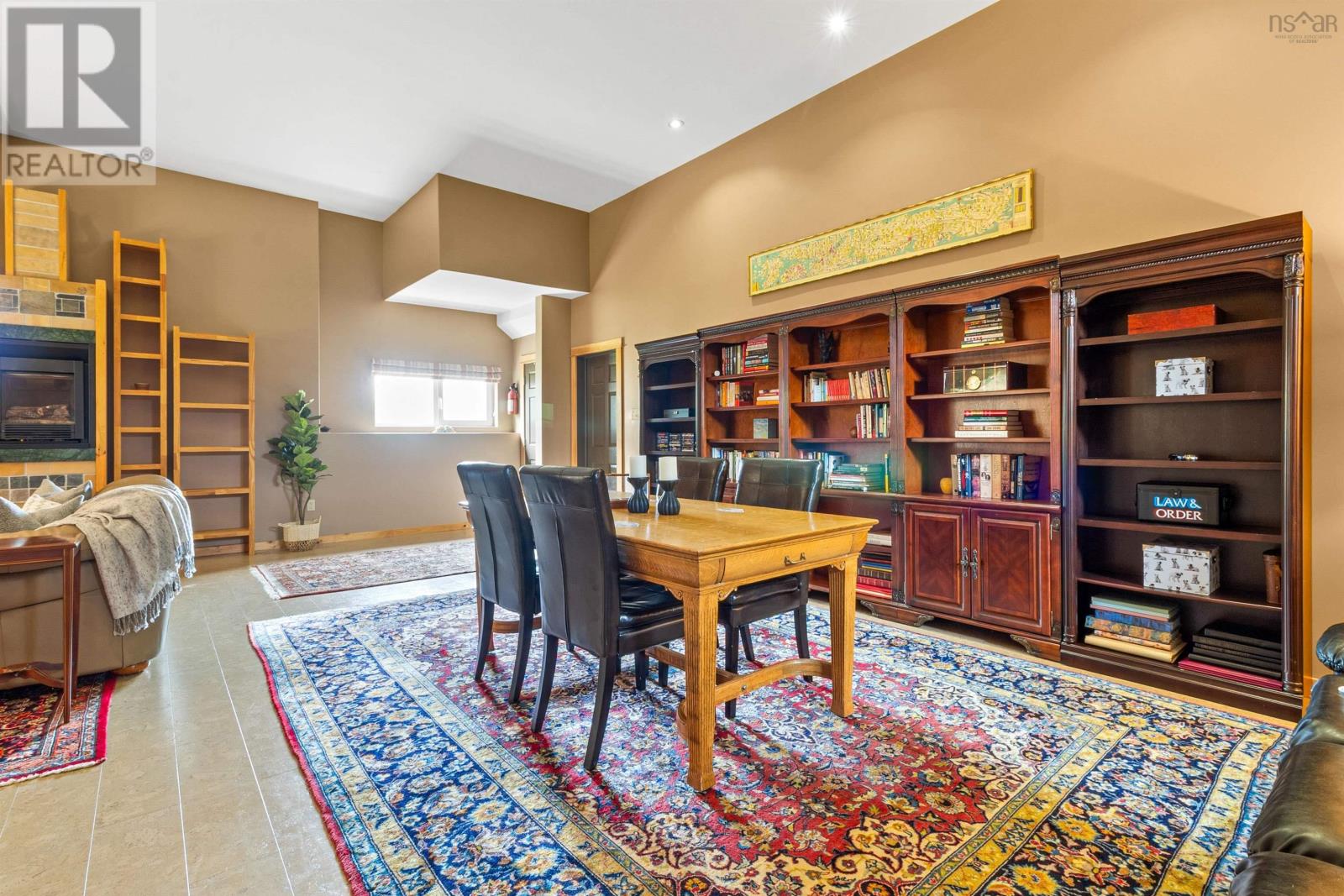 Property 30 of 46 of 199 Aarons Way