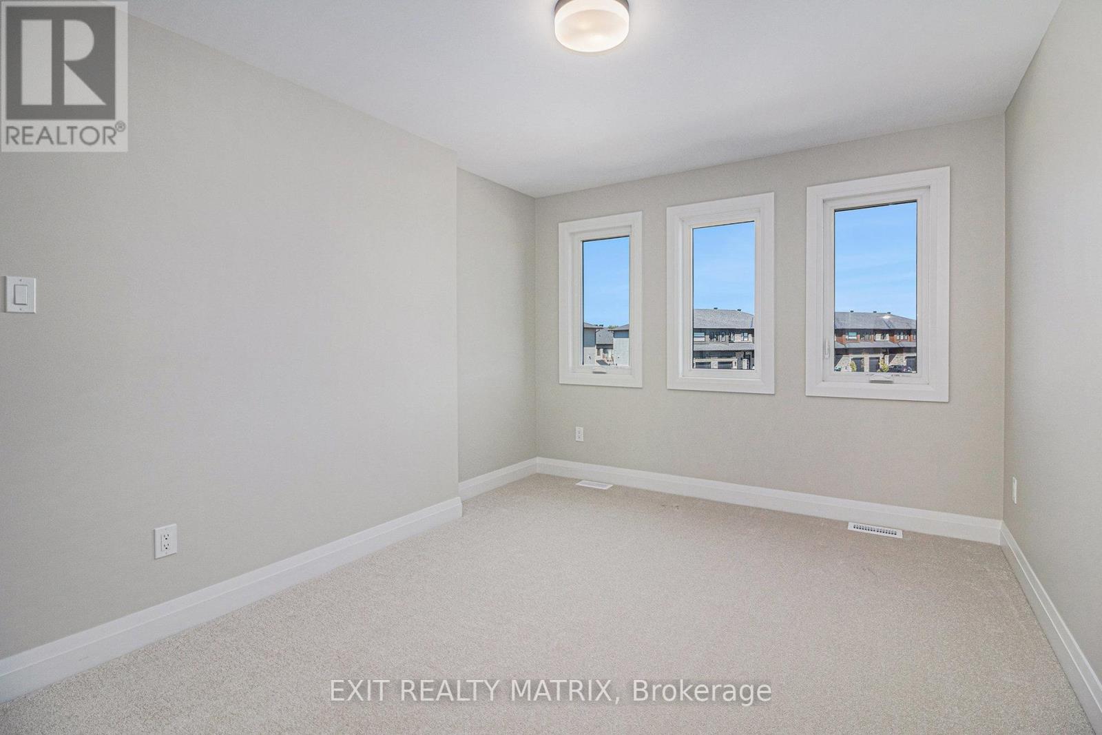 185 CARPE STREET - 11