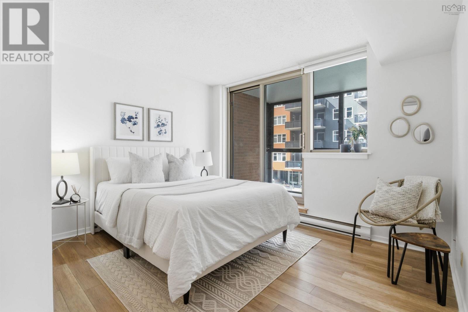 Property 18 of 27 of 301 1 Prince Street