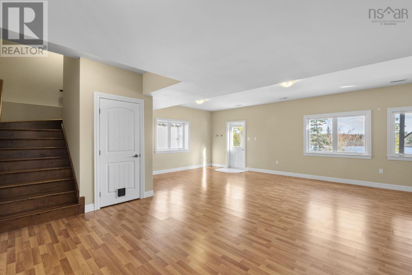 Property 32 of 51 of 172 Voyageur Way