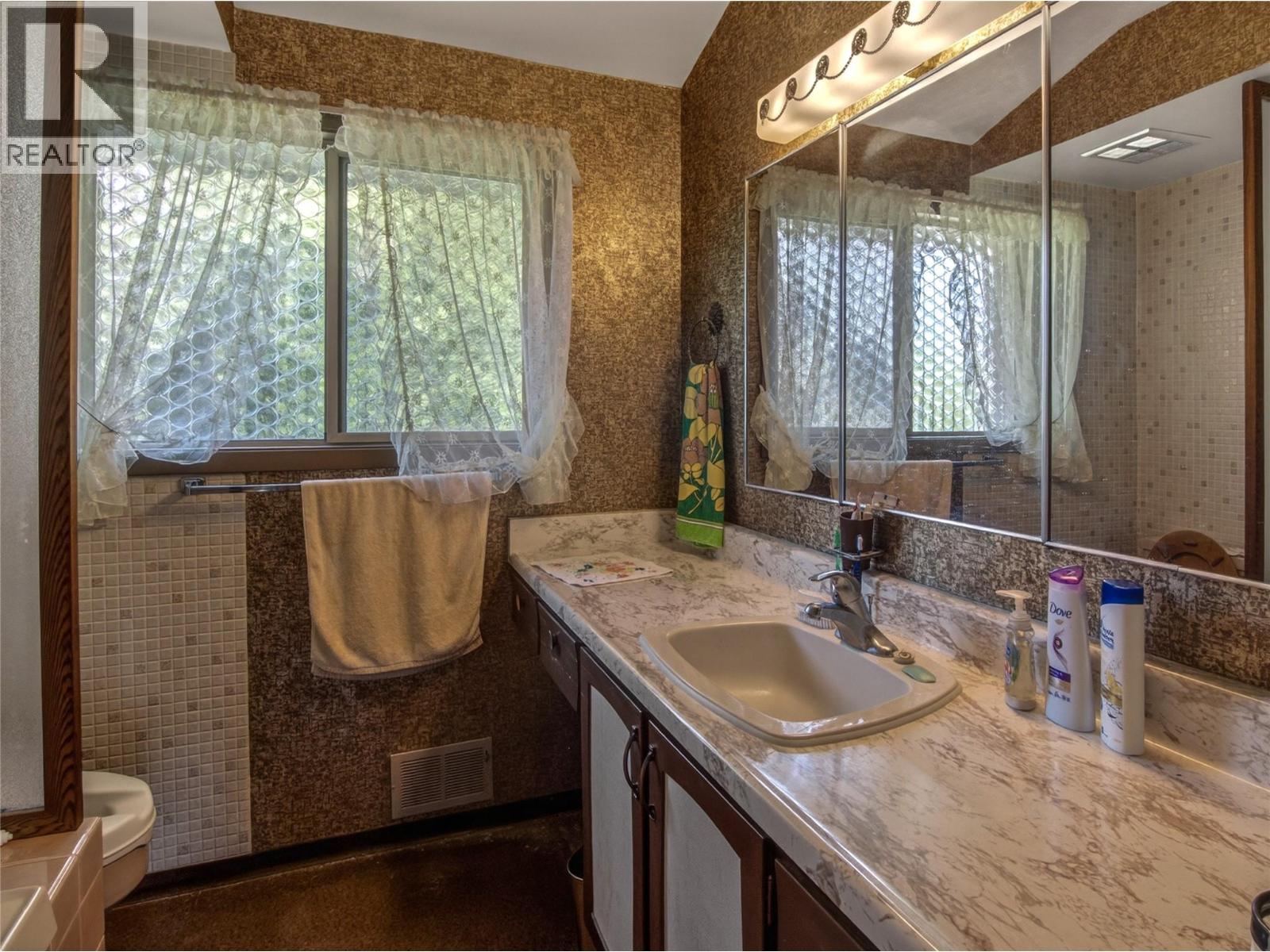  2110 Naramata Road, Naramata