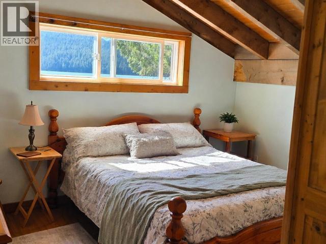 11800 MALASPINA INLET - 16