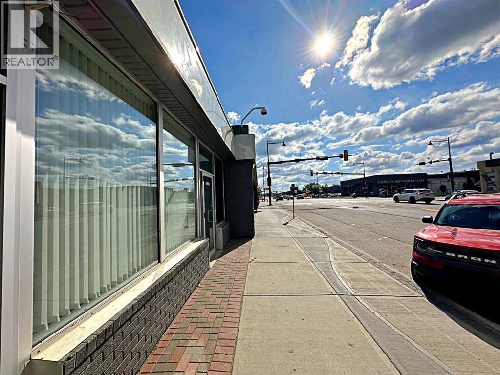 9906 Franklin Avenue, Fort McMurray