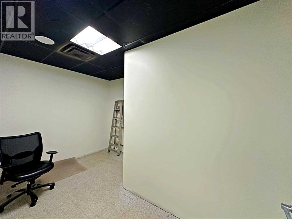 9906 Franklin Avenue, Fort McMurray