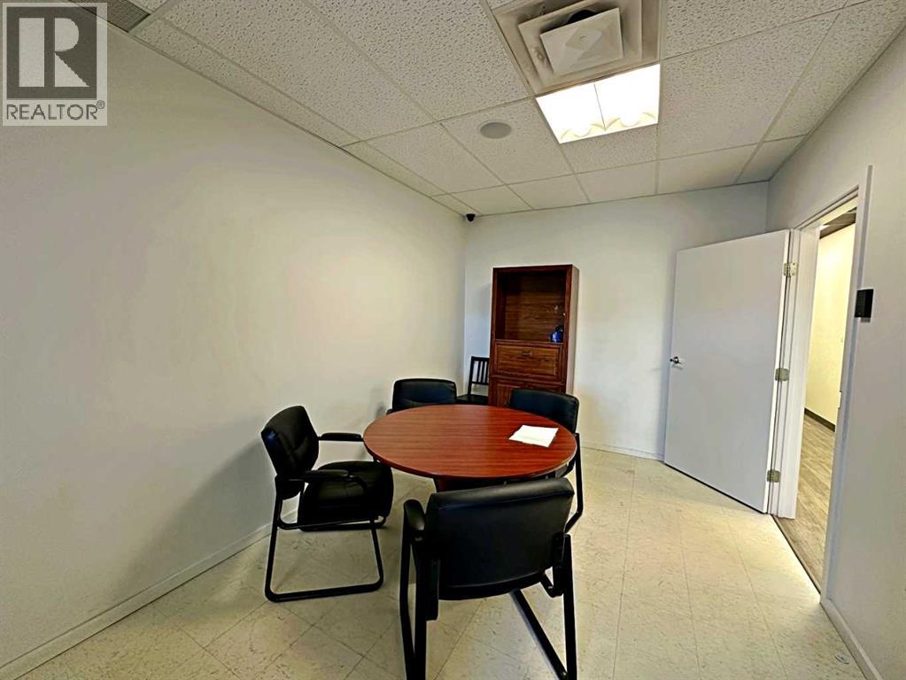 9906 Franklin Avenue, Fort McMurray