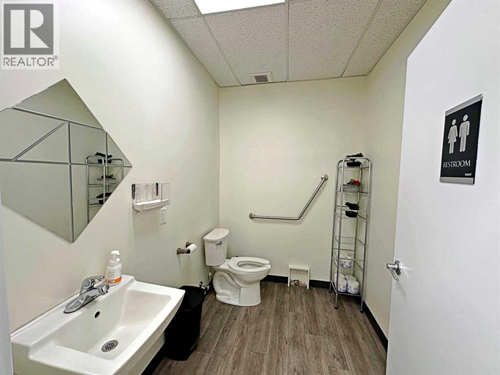 9906 Franklin Avenue, Fort McMurray