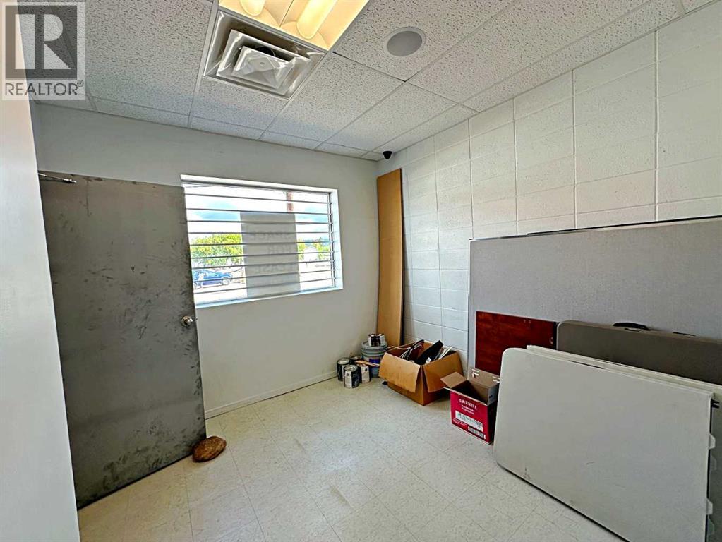 9906 Franklin Avenue, Fort McMurray