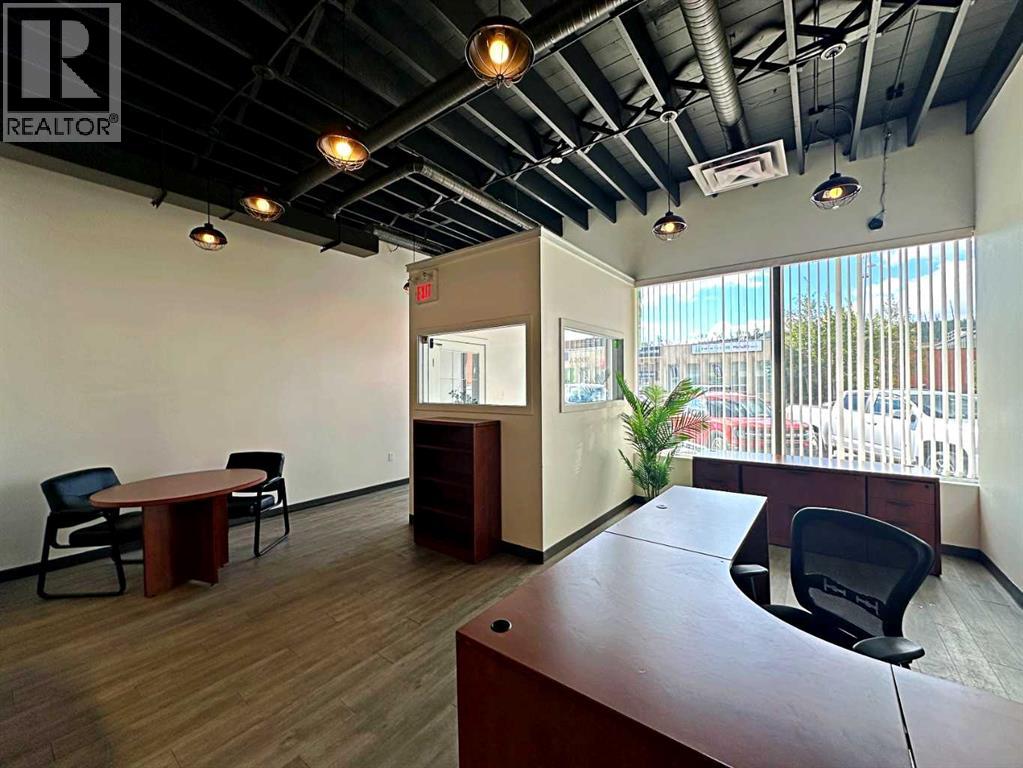 9906 Franklin Avenue, Fort McMurray