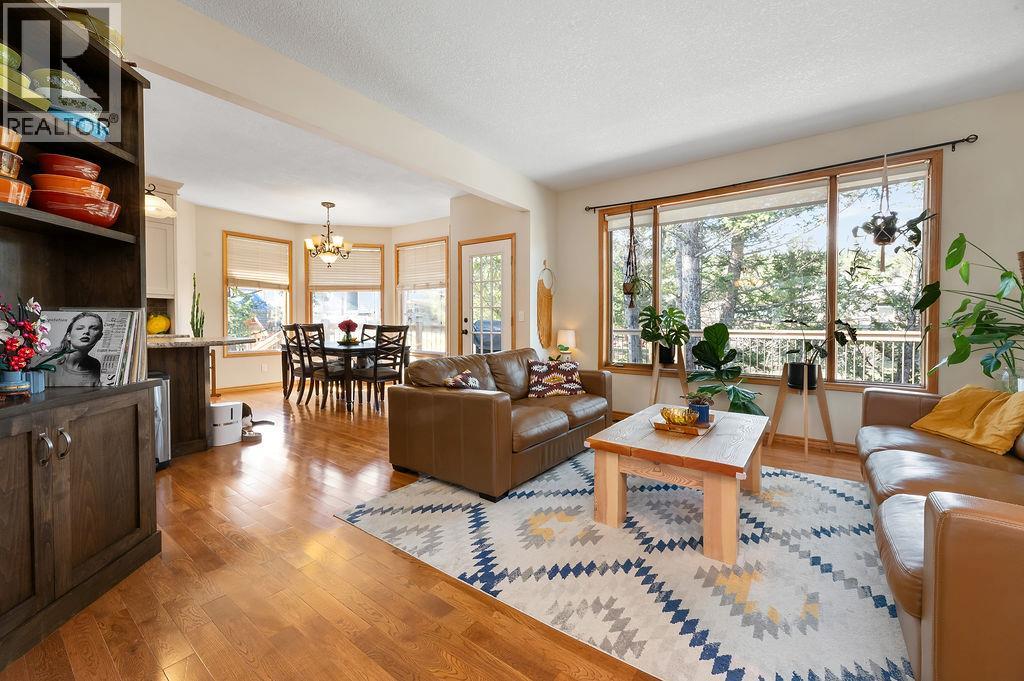 1002 WESTRIDGE DRIVE - 13