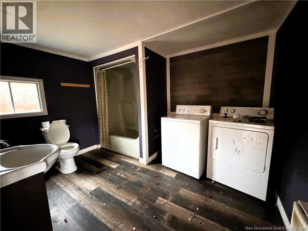 69 BOYD ROAD - 25