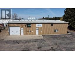 6001 40 Avenue, Wetaskiwin, AB T9A3S1 Photo 12