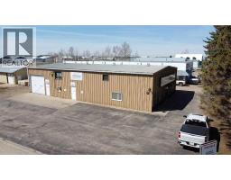 6001 40 Avenue, Wetaskiwin, AB T9A3S1 Photo 9