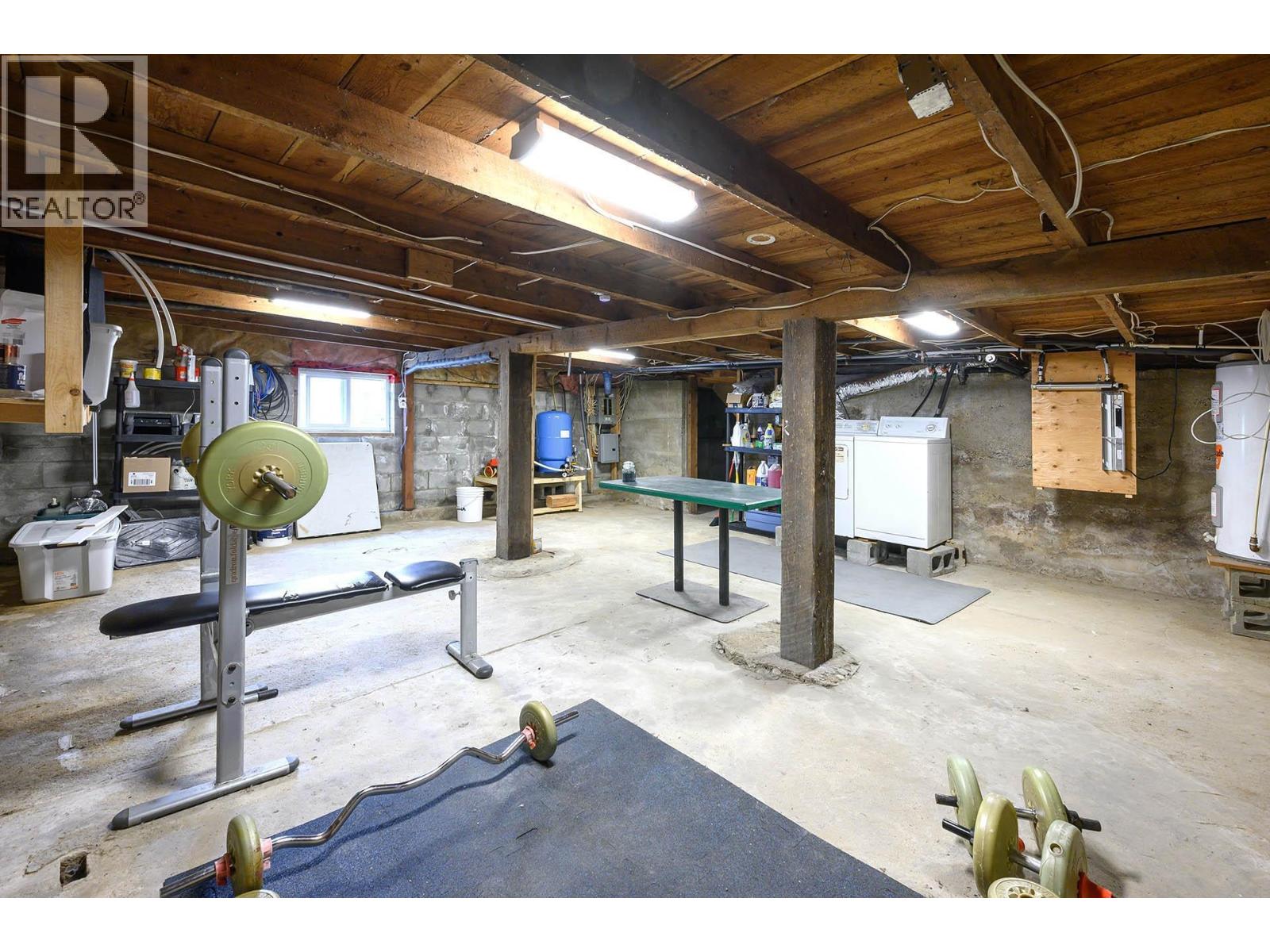 1615 BIRCH ISLAND LOST CRK Road - 32
